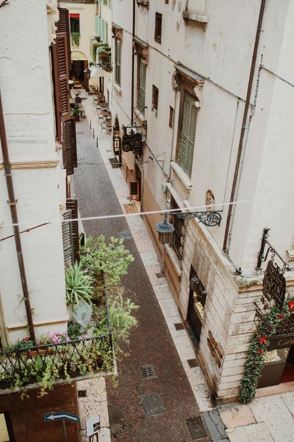 Casa Sgarzarie Exclusive Apartment Verona Exterior photo